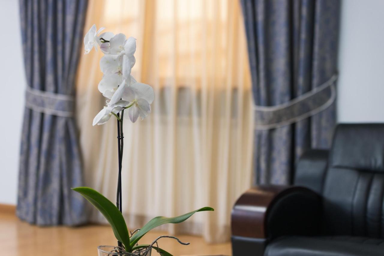 La Defense Hotel 예레반 외부 사진