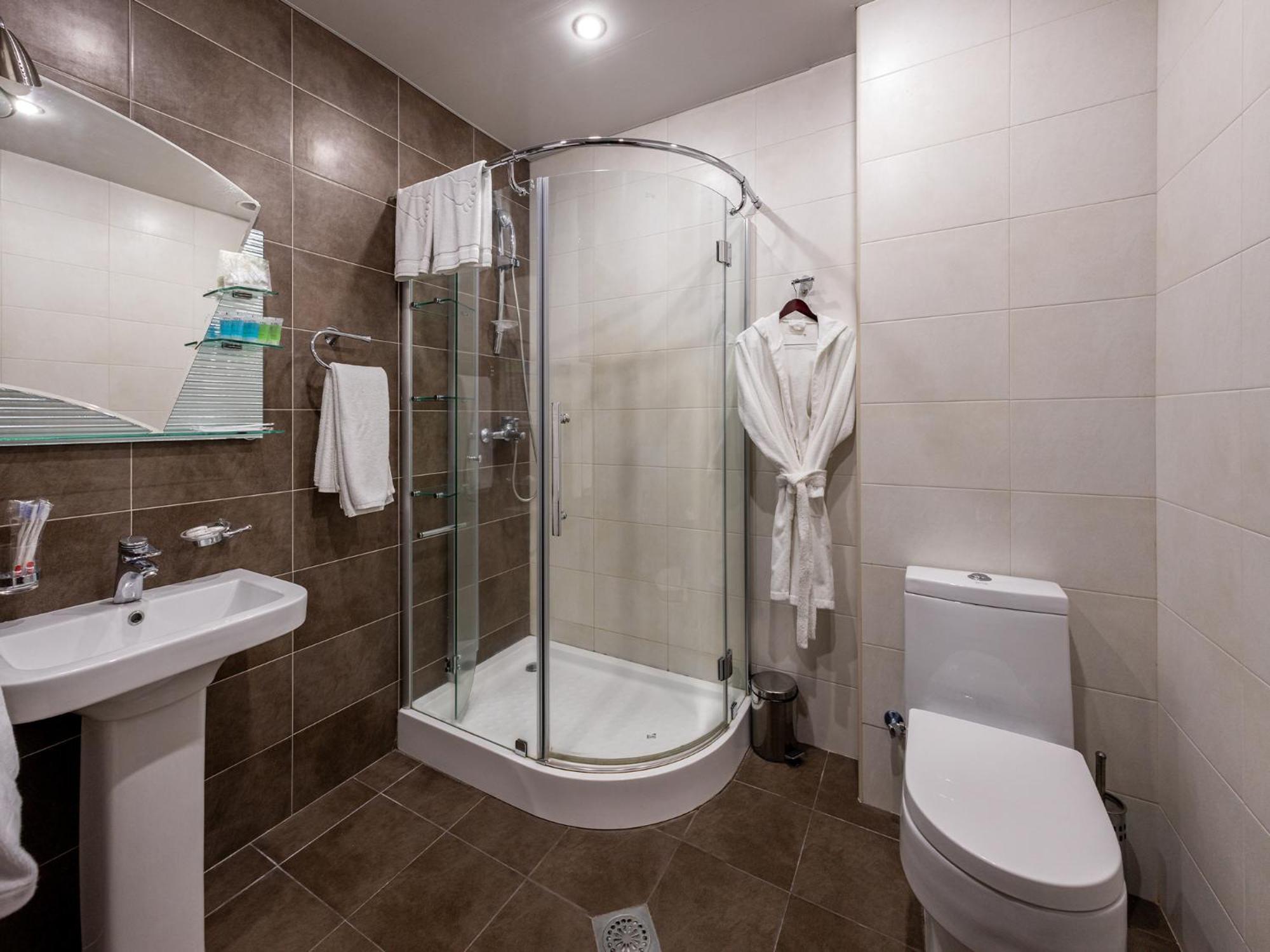 La Defense Hotel 예레반 외부 사진